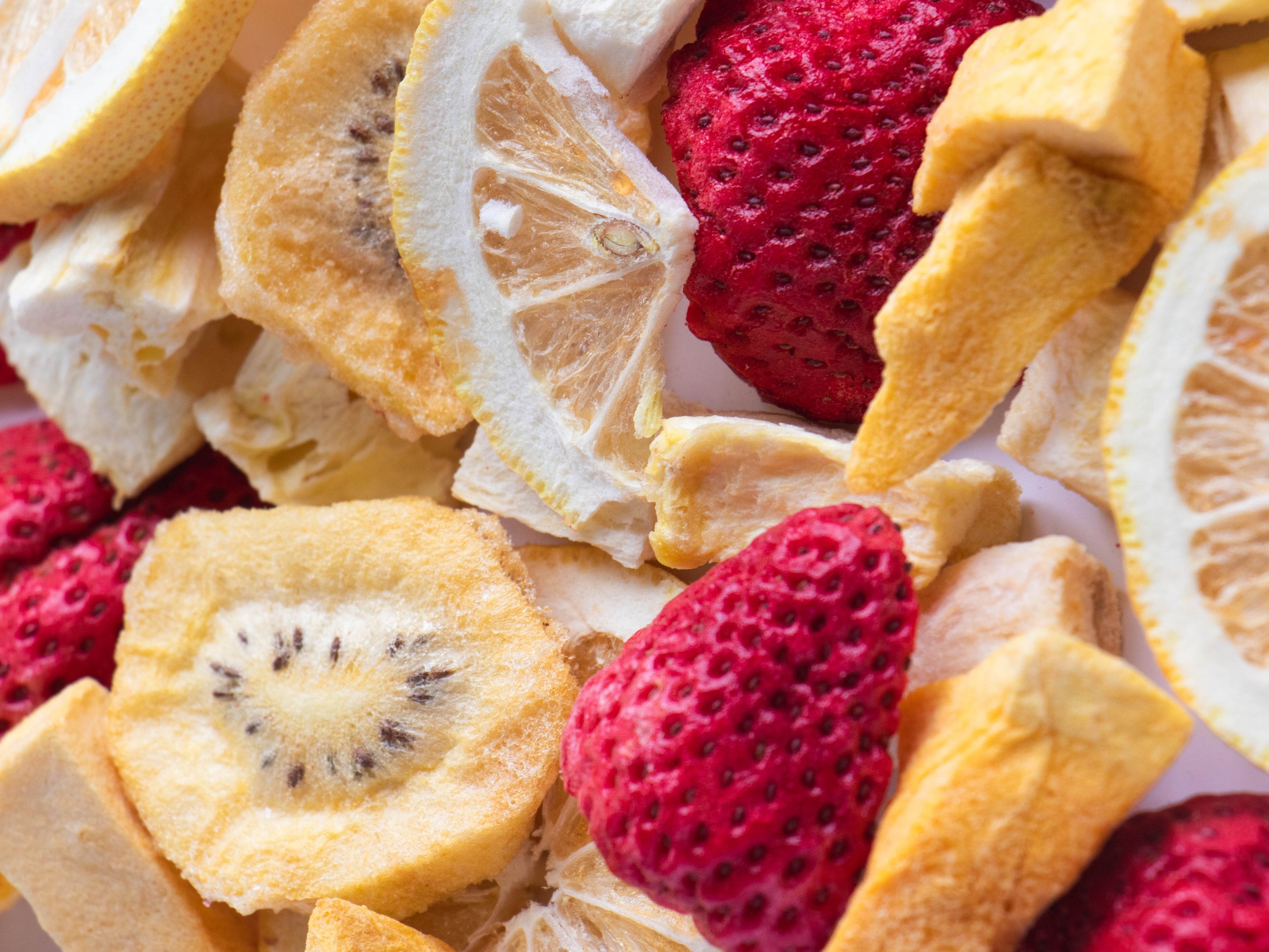 Freeze Dried Vs Dried Fruit: What Is Freeze Dried